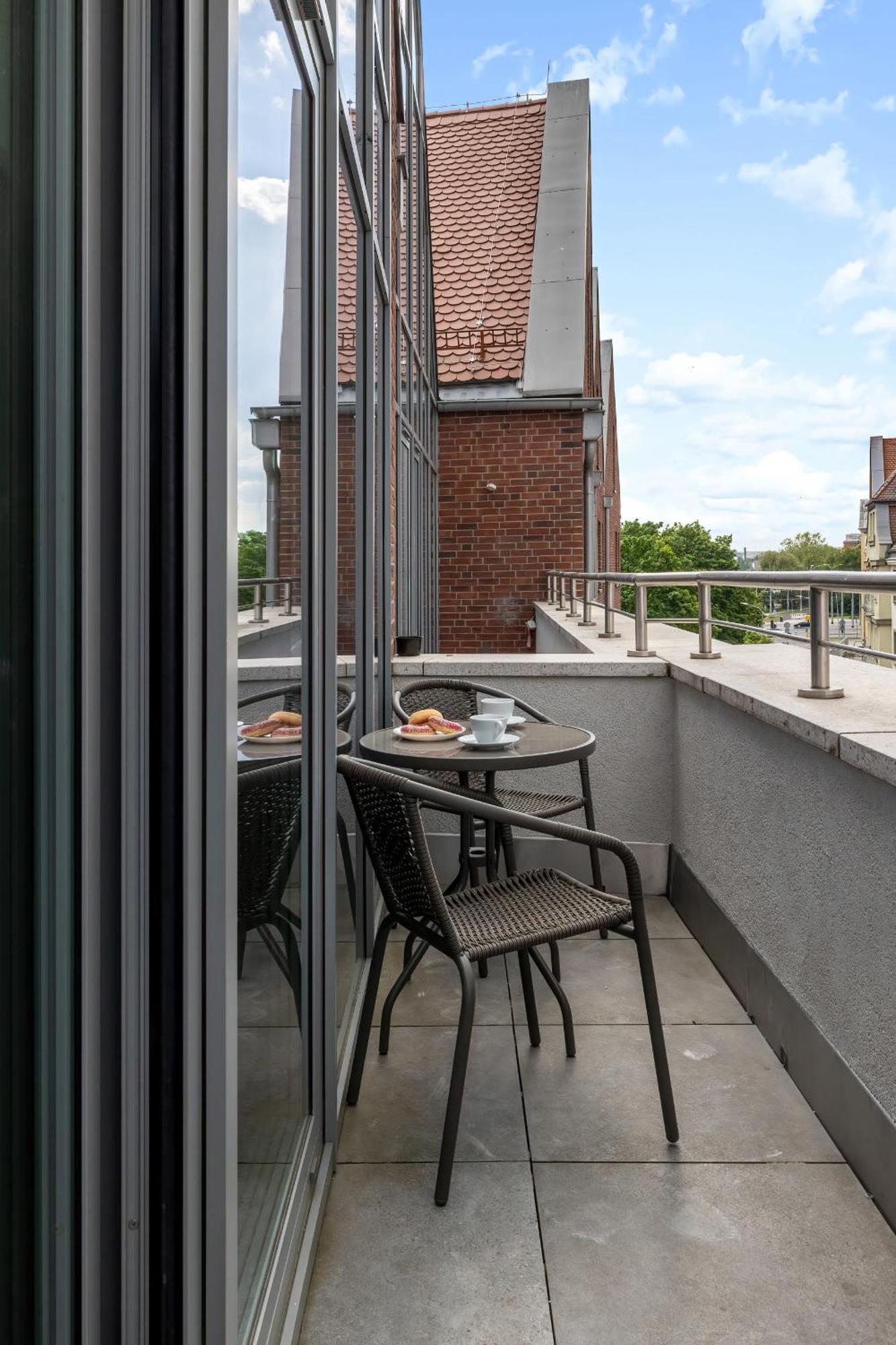 Gran & Marina Podzamcze Apartments Szczecin By Noclegi Renters Zewnętrze zdjęcie